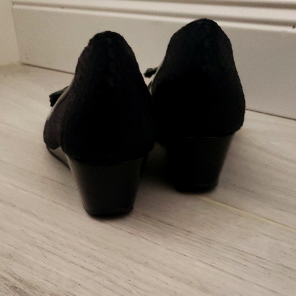 DV Dolce Vita Wedged Black Shoes - Picture 6 of 6